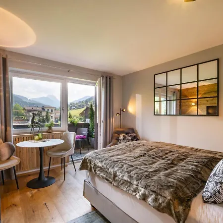 Alpines Nest By Managers