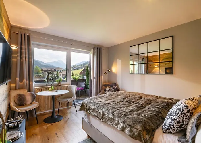 Alpines Nest By Managers